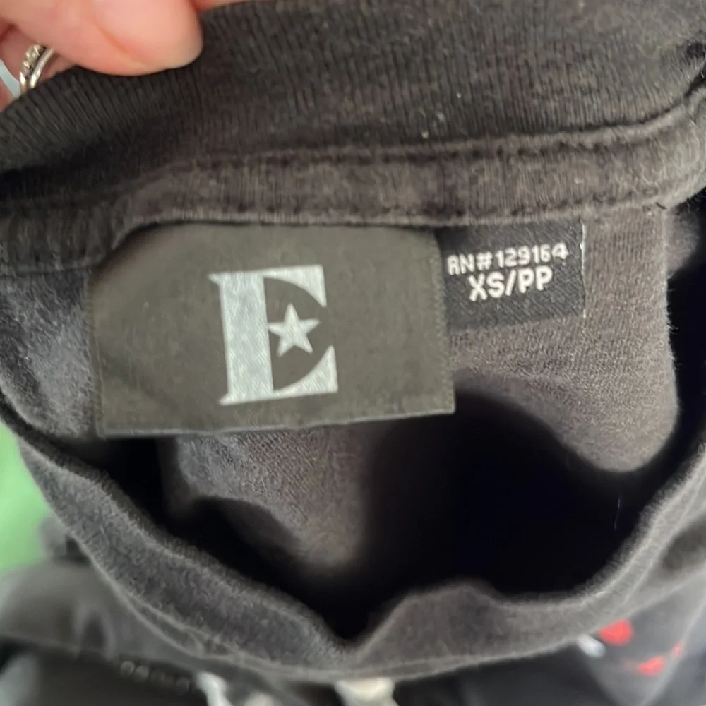 Elton John Retro Tee - Picture 5 of 6